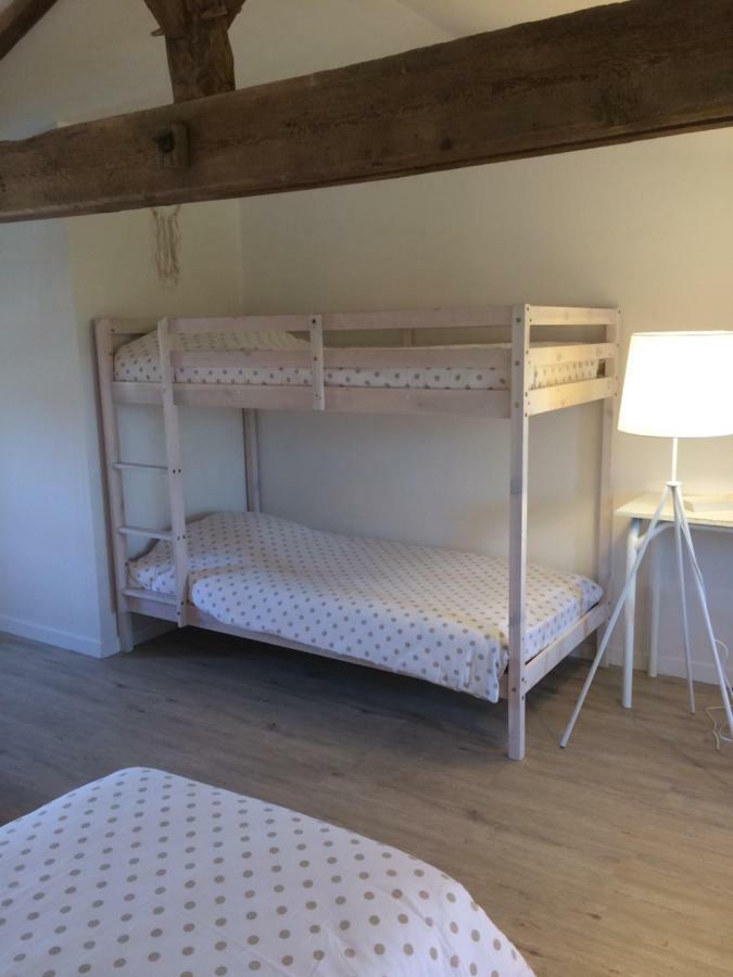 LE PETIT MONTY Gite Cote Etang Saint-Malo-du-Bois Esterno foto