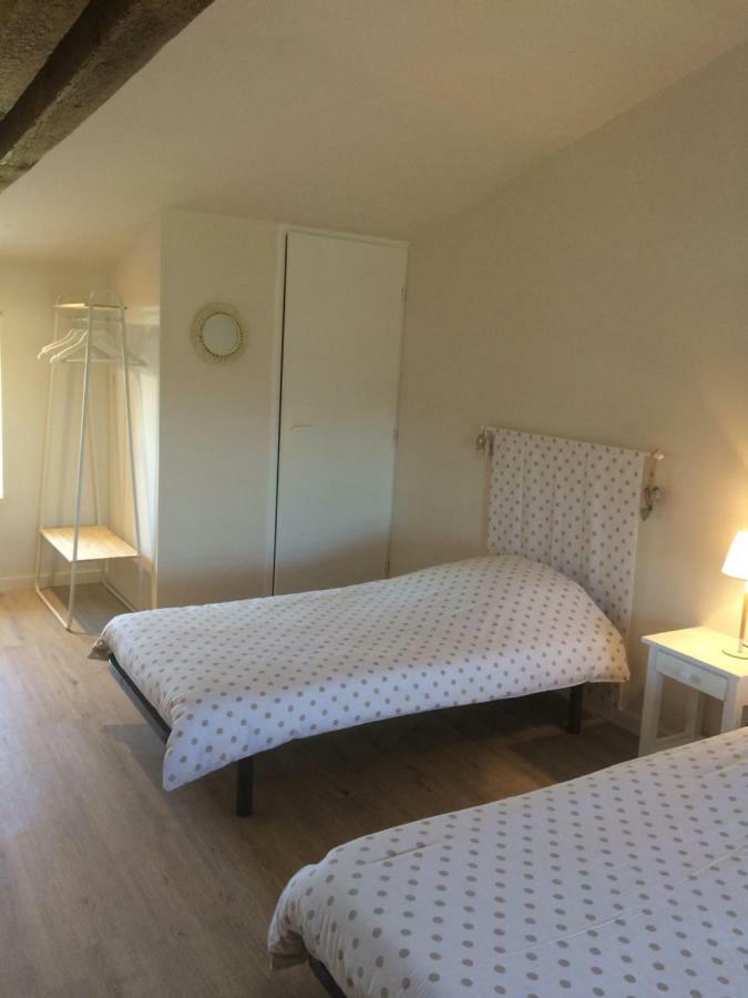 LE PETIT MONTY Gite Cote Etang Saint-Malo-du-Bois Esterno foto